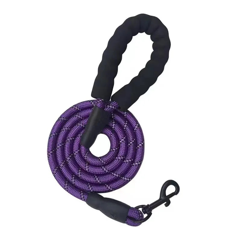 Strong Reflective Dog Leash – Durable Pull‑Resistant Lead for Small, Medium & Large Dogs
